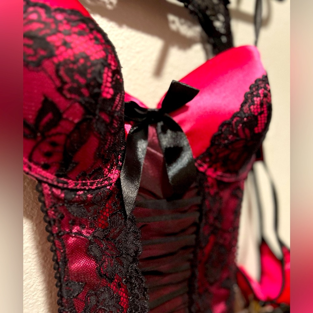 NWT Native intimates lingerie pink and black lace